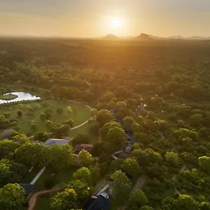 Отель Ayugiri Ayurveda Wellness